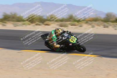 media/Oct-30-2022-CVMA (Sun) [[fb421c3cec]]/Race 11 Amateur Supersport Open/